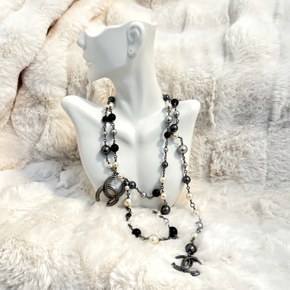 Chanel Gunmetal CC Tri-colored Bead Pearl Necklace & Waist Belt - Picture 1 of 11